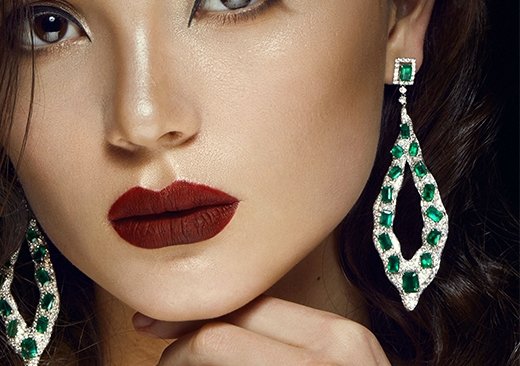 How To Buy & Wear Mismatched Earrings