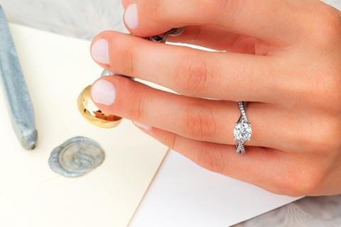 Tips for Cleaning Your Ring At Home