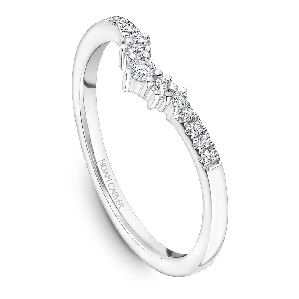 Noam Carver White Gold Petite Chevron Graduating Round Cut Diamond Wedding Band