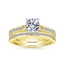 Load image into Gallery viewer, Gabriel &amp; Co. &quot;Hannah&quot; Classic Diamond Wedding Band
