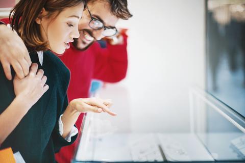 Design Your Perfect Engagement Ring