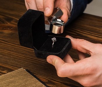 Resetting Your Diamond Ring – All You Need to Know - Ben Garelick (2024)