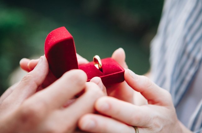 Same Sex Proposal Tips from Ben Garelick Jewelers
