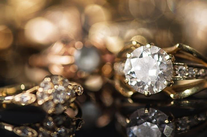 What Is Considered a "Big" Diamond Ring?