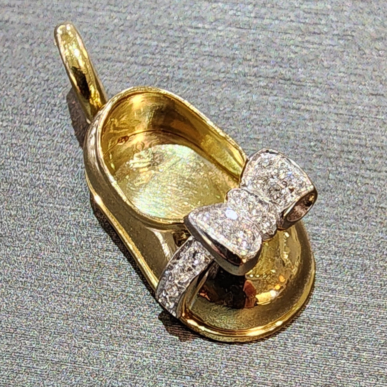 Aaron Basha Estate 18K Yellow Gold Diamond Ballet Shoe Charm