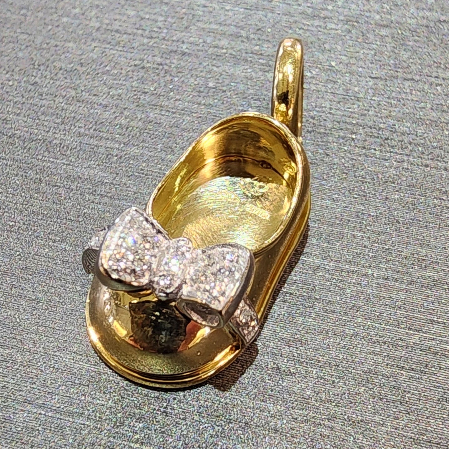 Aaron Basha Estate 18K Yellow Gold Diamond Ballet Shoe Charm
