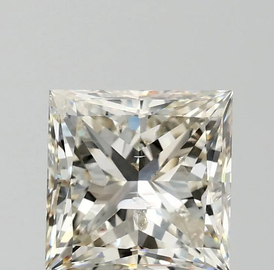 3.01ct Princess Natural Diamond (Colour J, Clarity I1, Cut VG, IGI Certified)
