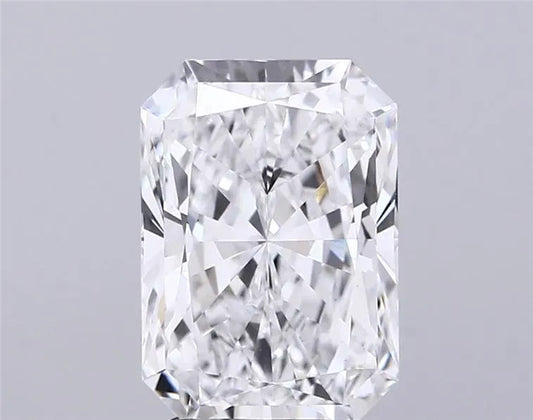4.07ct Radiant Lab Grown Diamond (Colour E, Clarity VS1, IGI Certified)