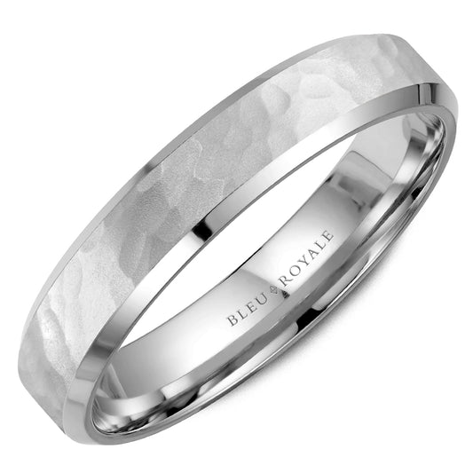 Bleu Royale 14K White Gold Frosted Hammer Center Wedding Band