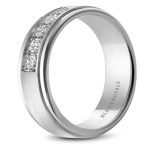 Bleu Royale White Gold Sandpaper Center Diamond Wedding Band