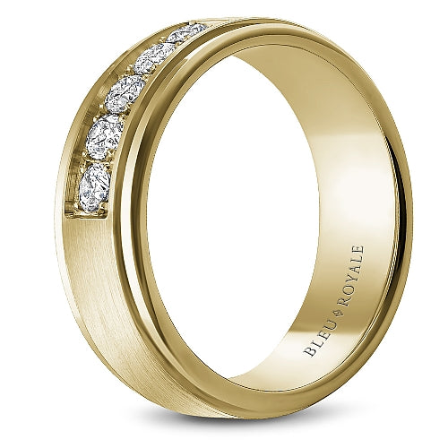 Bleu Royale Yellow Gold Sandpaper Center Diamond Wedding Band