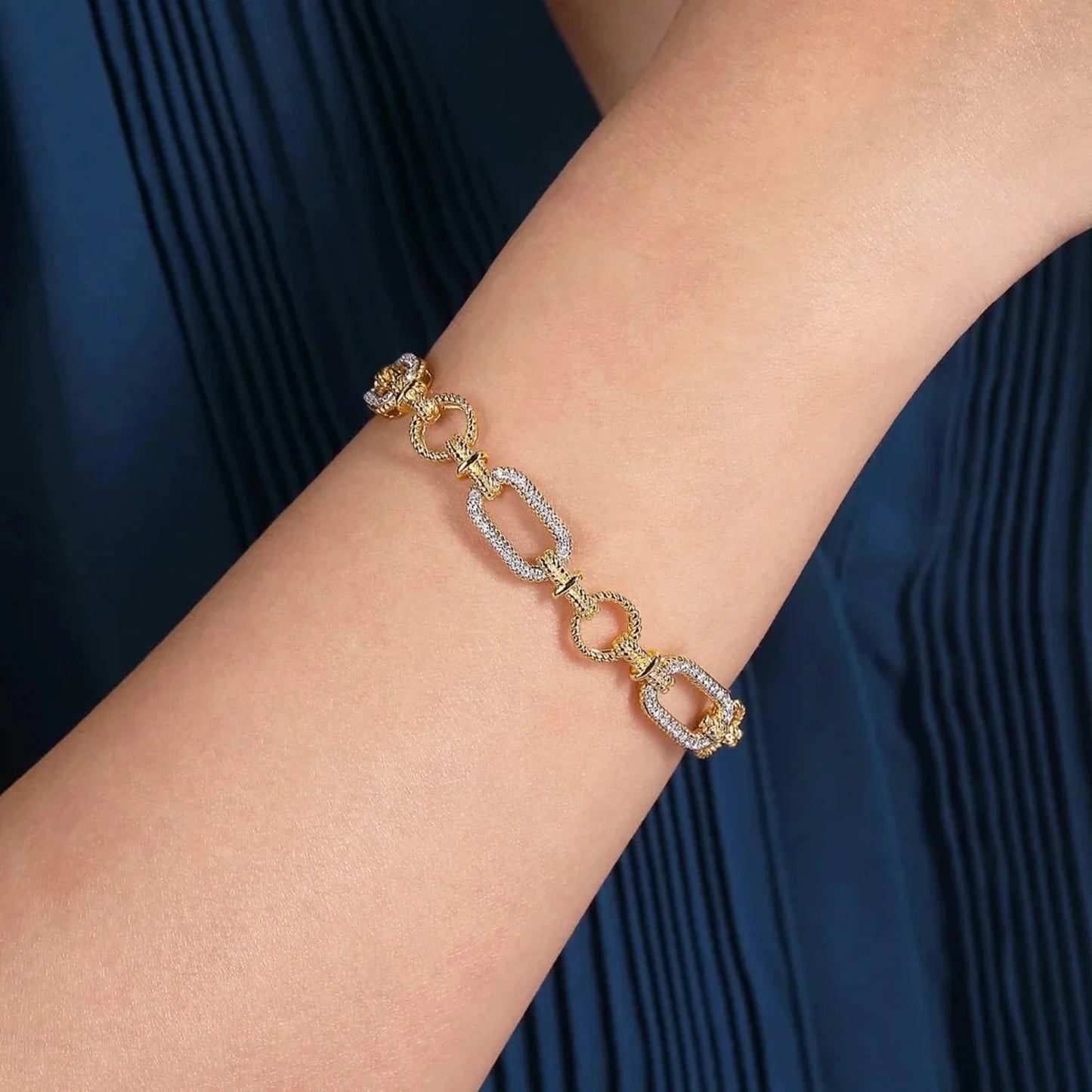 Gabriel & Co. Diamond Bracelet with Alternating Links