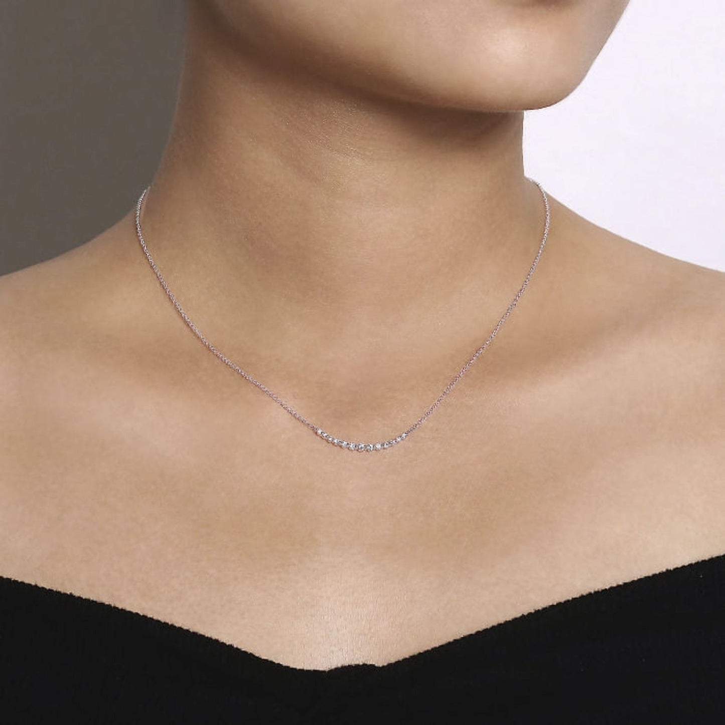 Gabriel & Co. "Indulgence" Graduating Diamond Curved Bar Necklace
