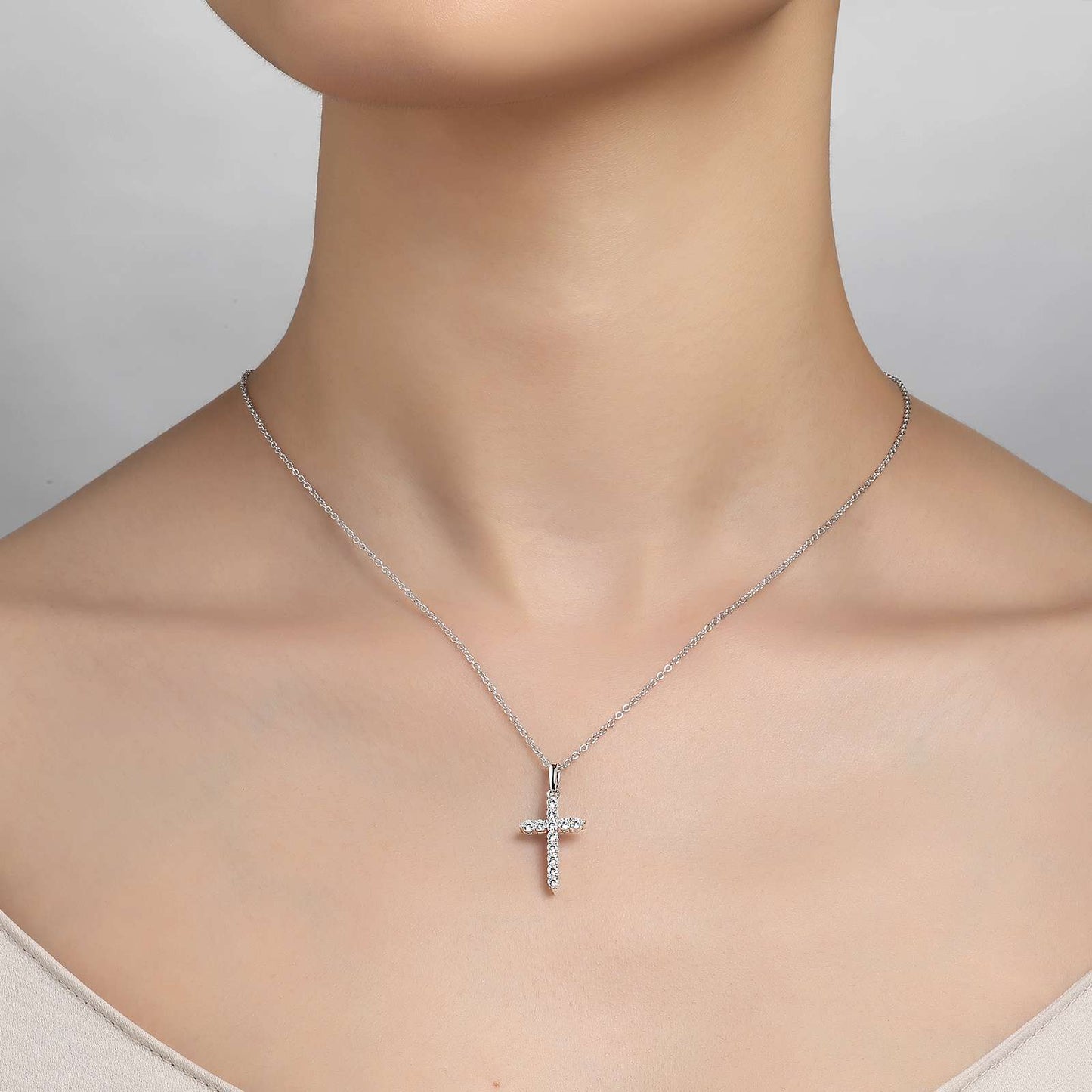 Lafonn Simulated Diamond Classic Cross Pendant