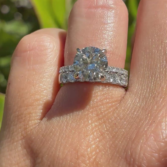 Video of Ben Garelick White Gold Sargus Classic Large Center Round Diamond Shared Prong Engagement Ring