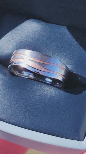 Video of Simon G. White & Rose Gold Two-Tone "Wave" Wedding Band