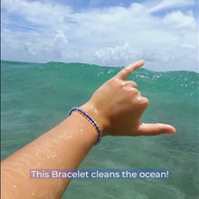 Load and play video in Gallery viewer, 4Ocean &quot;Signature&quot; Bracelet
