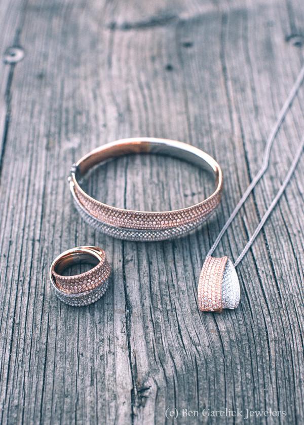 Simon G. Pave Set Right Hand Diamond Crossover Ring