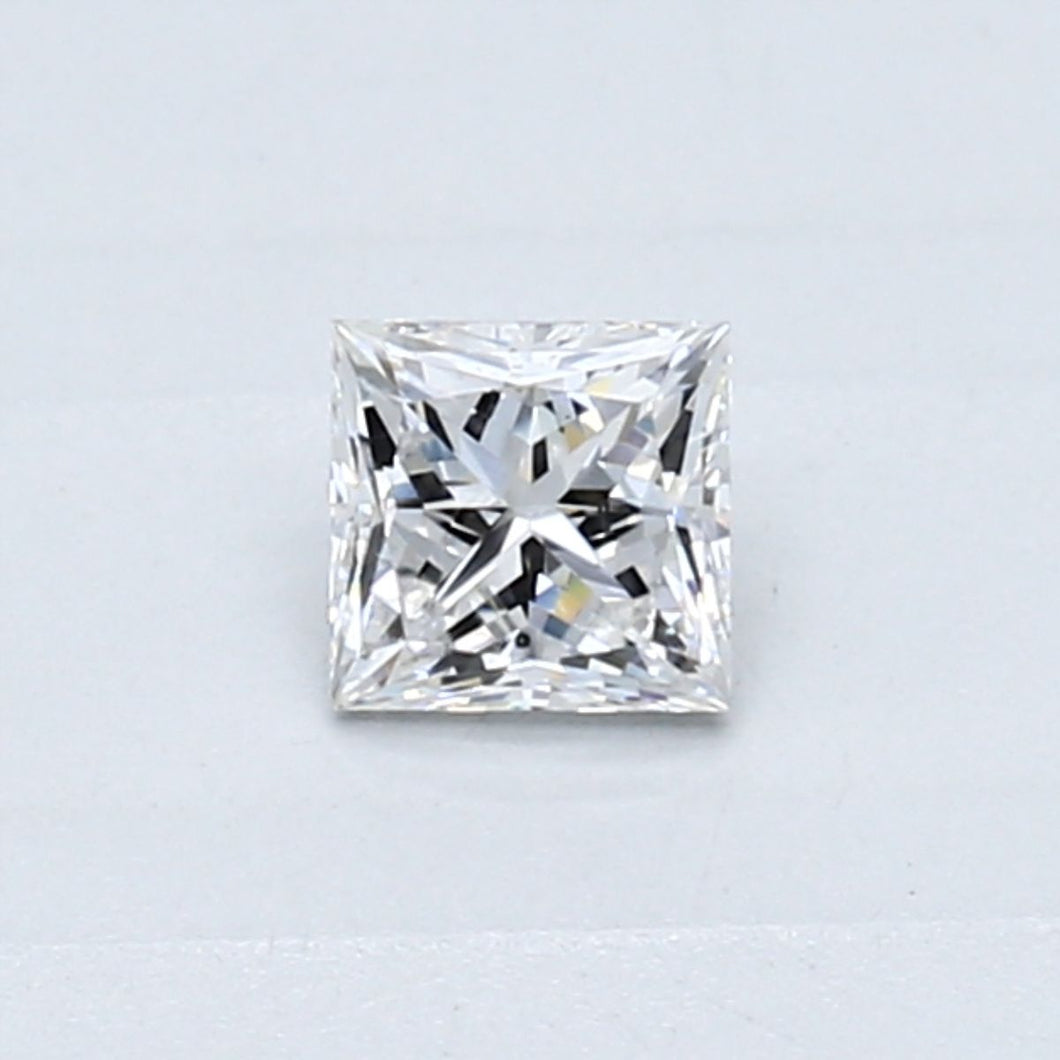 0.31 ct princess GIA certified Loose diamond, D color | SI1 clarity