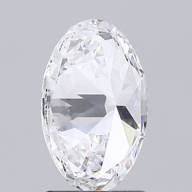 1.57 ct oval IGI certified Loose diamond, E color | VS1 clarity