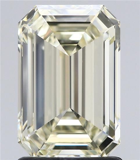 1.70 ct emerald IGI certified Loose diamond, L color | VVS2 clarity