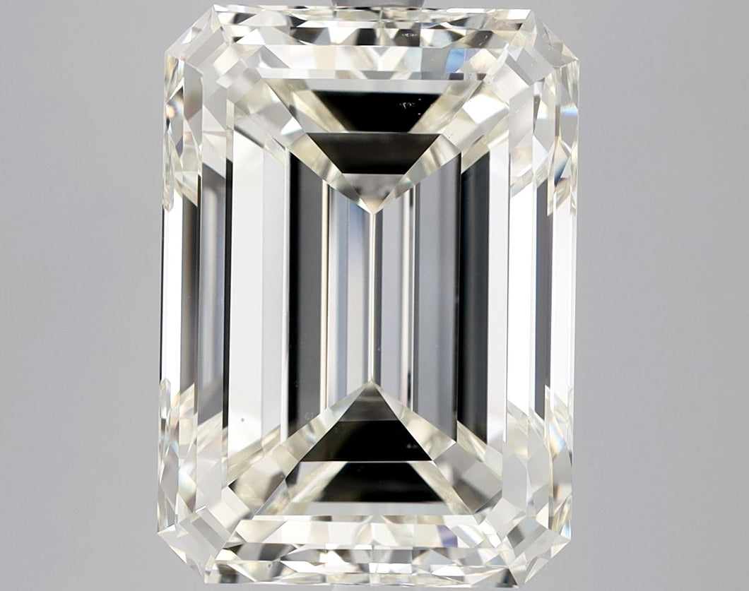 614304710- 8.01 ct emerald IGI certified Loose diamond, J color | VS2 clarity | VG cut