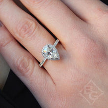 Load image into Gallery viewer, Barkev&#39;s Pear Cut Halo Diamond Engagement Ring
