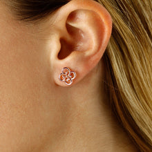 Load image into Gallery viewer, Ben Garelick 14K White Gold Silhouette Flower Earrings
