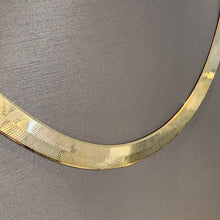 Load image into Gallery viewer, Ben Garelick Estate 18 Inch 14K Yellow Gold 8MM Herringbone Necklace
