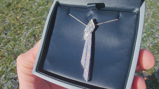 Video of Simon G. Art Deco Ribbon Style Diamond Pendant