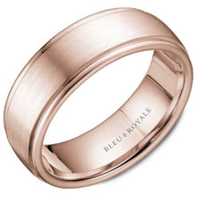 Load image into Gallery viewer, Bleu Royale Two-Tone Men&#39;s Wedding Band with Sandpaper Center
