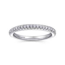 Load image into Gallery viewer, Gabriel Classic Diamond Prong Set Ring
