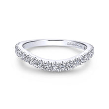 Load image into Gallery viewer, Gabriel &amp; Co. &quot;Bleecker&quot; Curved Diamond Wedding Band
