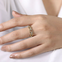 Load image into Gallery viewer, Gabriel &amp; Co. Chain Link Ring Band with Diamond Connectors
