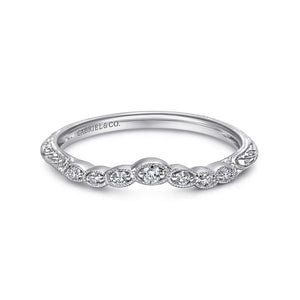 Gabriel & Co. "Chelsea" Curved Engraved Diamond Wedding Band