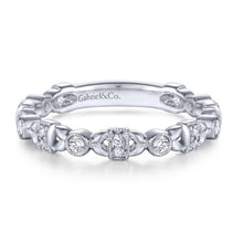 Load image into Gallery viewer, Gabriel &amp; Co. Vintage Style Stackable Diamond Band
