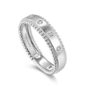 Gabriel Wide Bujukan Bezel Set Diamond Ring