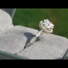 Load and play video in Gallery viewer, Noam Carver Scalloped Halo Diamond Engagement Ring
