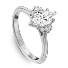 Load image into Gallery viewer, Noam Carver Knife Edge Diamond Engagement Ring
