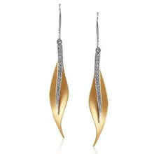 Load image into Gallery viewer, Simon G. 18K Yellow Gold Fallen Leaves Earring
