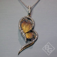 Load image into Gallery viewer, Simon G. 18K Yellow Gold Organic Allure Sideways Diamond Butterfly Pendant
