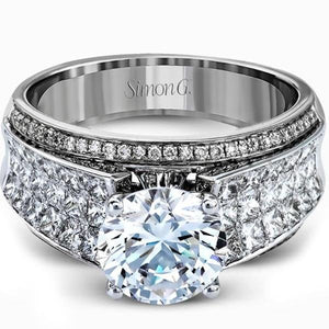 Simon G. Large Center "Simon Set" Diamond Engagement Ring